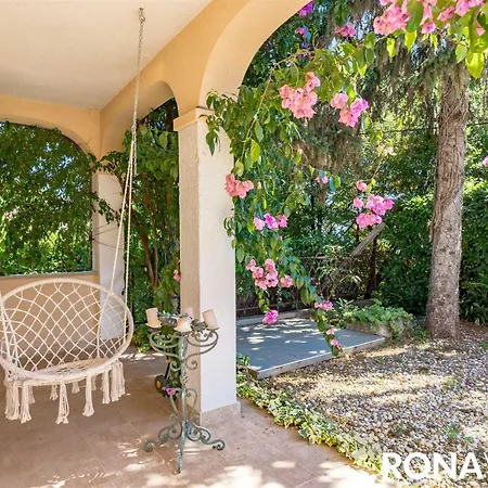 Villa Hana